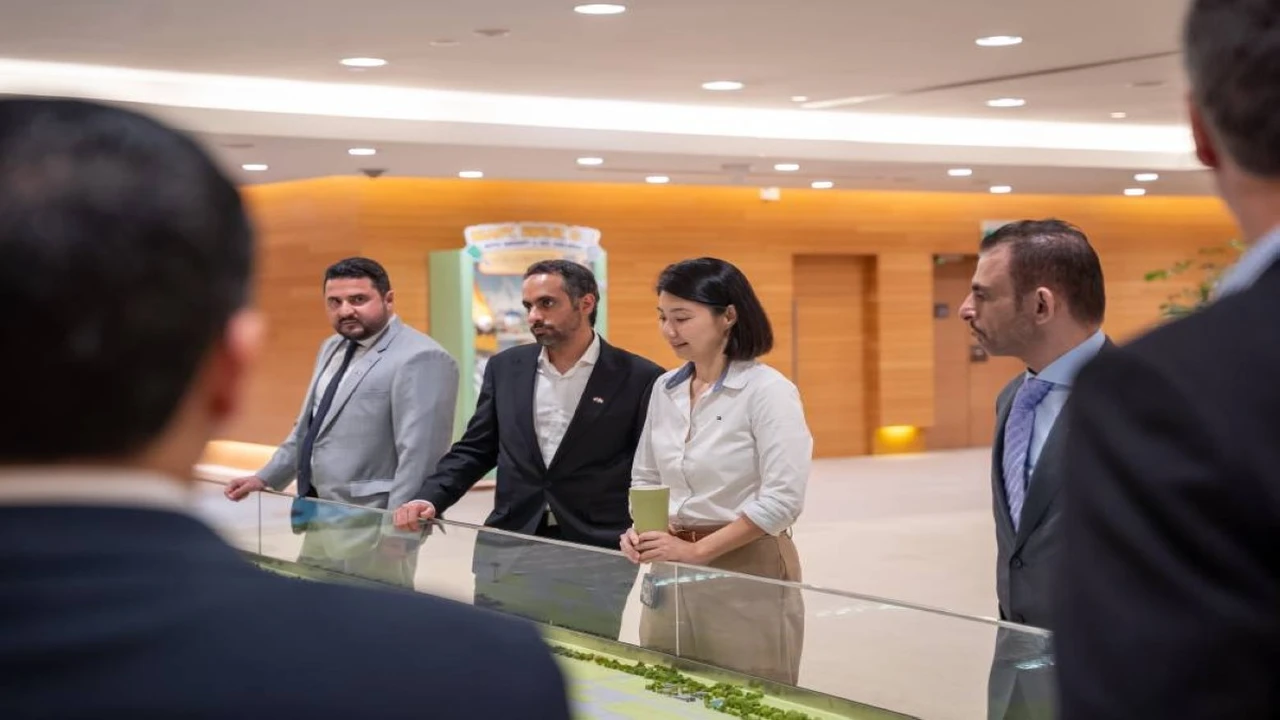 جمارك دبي تعزز استثمارها في تطوير القيادات لتشكيل مستقبل التجارة العالمية